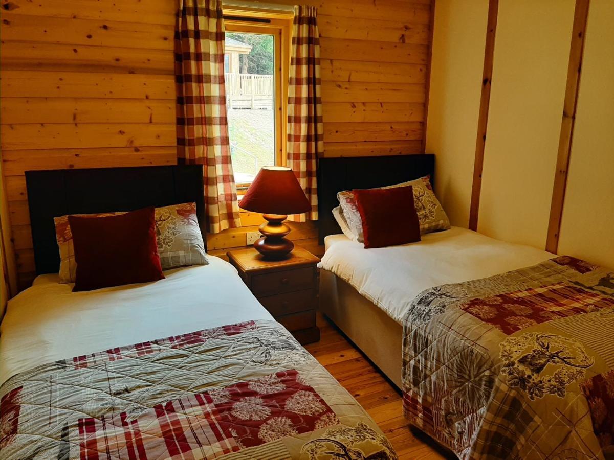 Tayview Lodges Pitlochry Extérieur photo